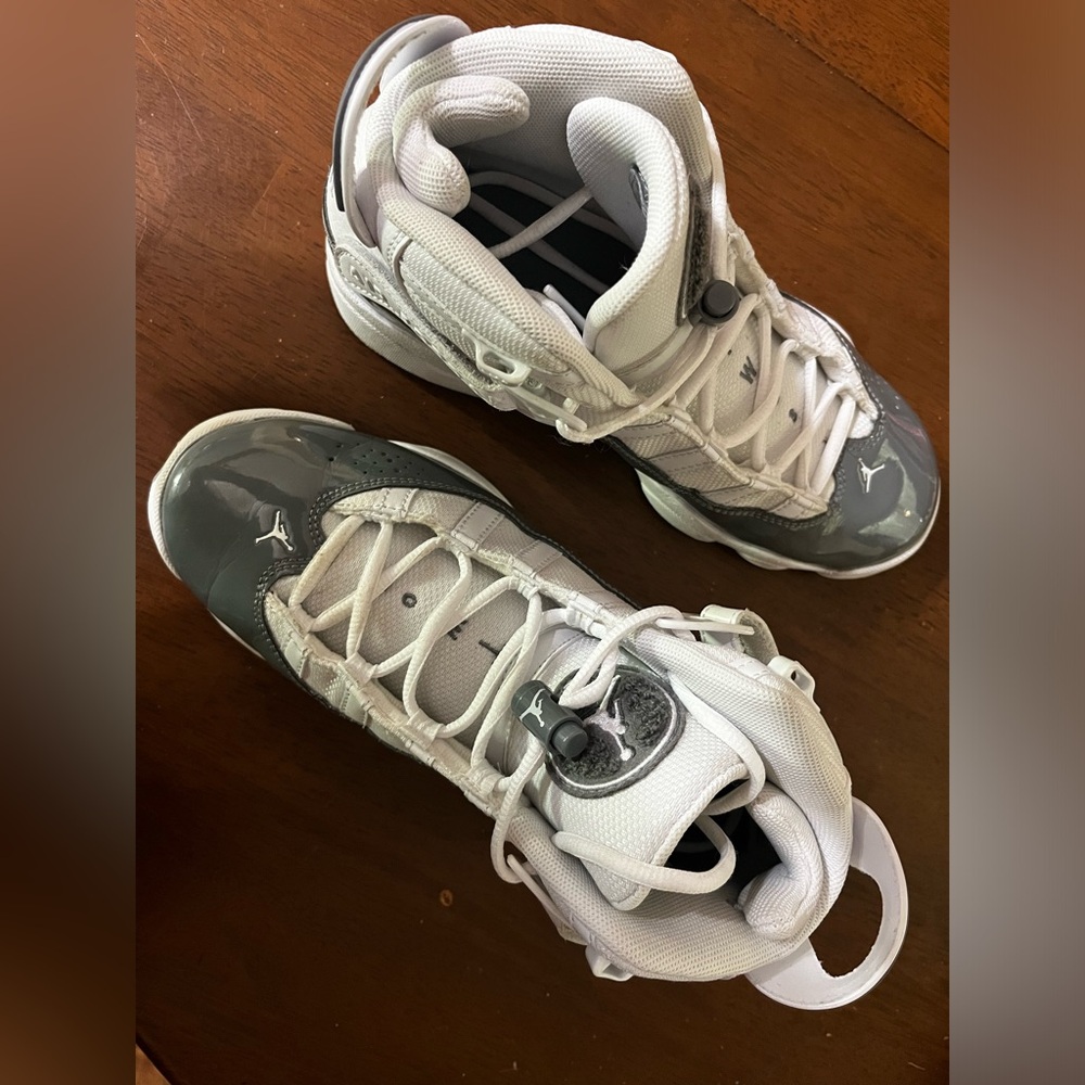 Jordan 6 Rings Size 5.5Y Unisex